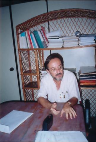 Open original digital objects