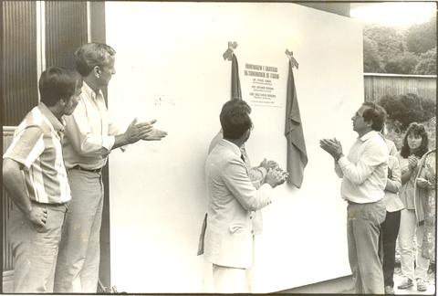 Open original digital objects