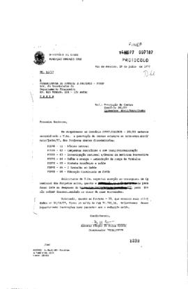 Carta de Antonio S&eacute;rgio da Silva Arouca (coordenador do Peses/Peppe) enviando  presta&ccedil;&atilde;o de conta...