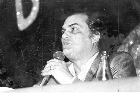 Open original digital objects